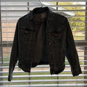 Old Navy classic denim/jean jacket